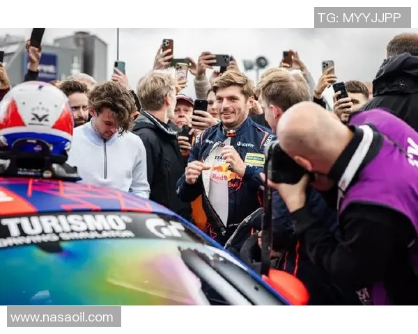 博维斯塔与查维斯激战正酣谁能在这场对决中笑到最后 博维斯塔与查维斯激战正酣谁能在这场对决中笑到最后